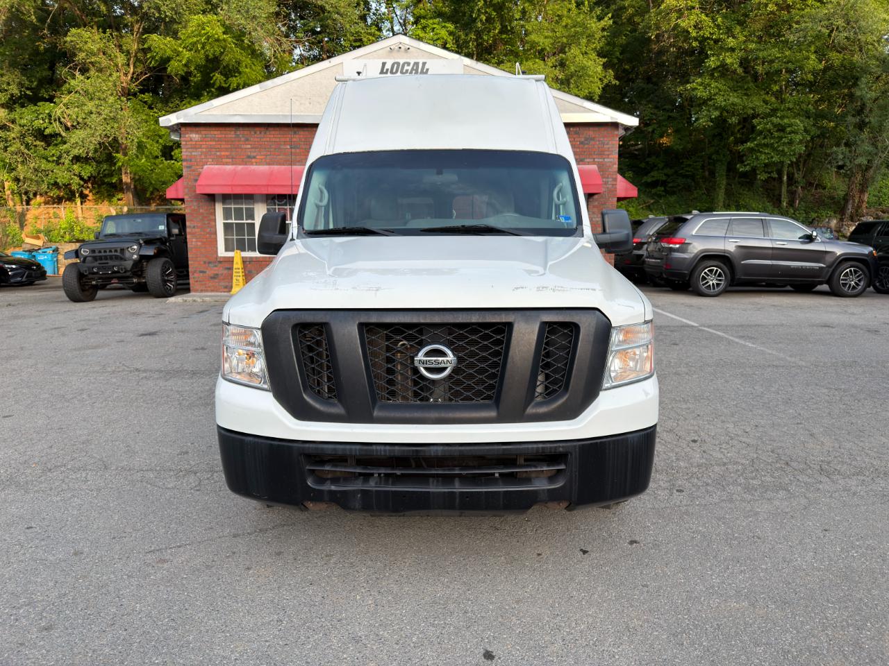 nissan nv cargo 2018 1N6BF0LY5JN810430 image nissan nv cargo 2018 1N6BF0LY5JN810430 image